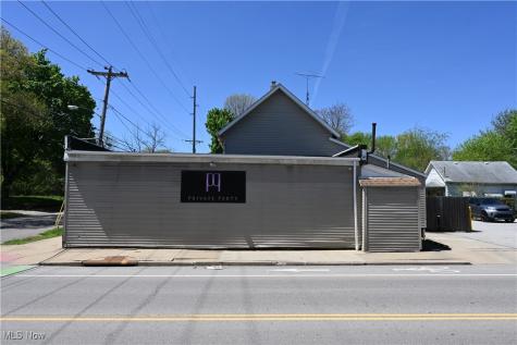 805 Upson Street Akron OH 44305