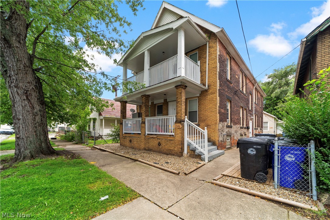1386 E 43 Cleveland OH 44103