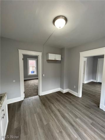 1386 E 43 Cleveland OH 44103