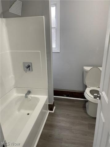 1386 E 43 Cleveland OH 44103