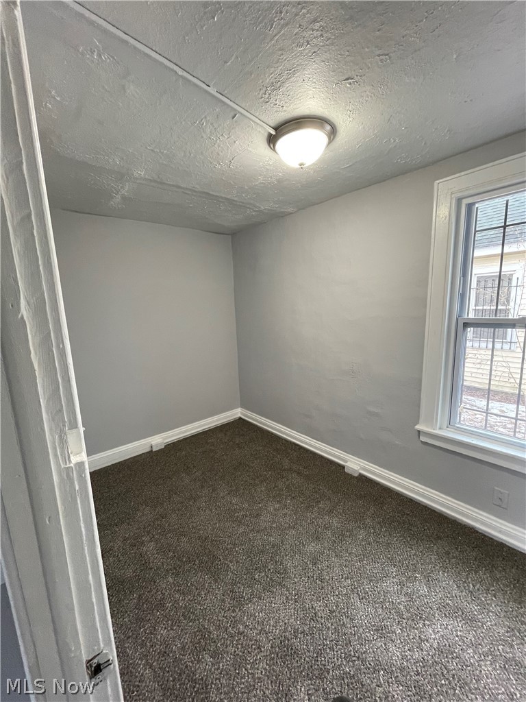 1386 E 43 Cleveland OH 44103