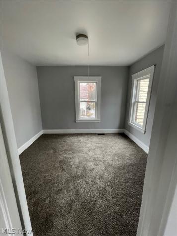 1386 E 43 Cleveland OH 44103