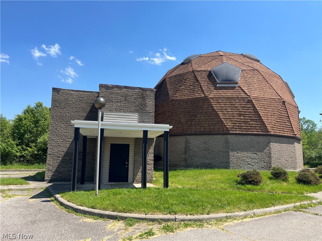 166 Currie Hall Kent OH 44240