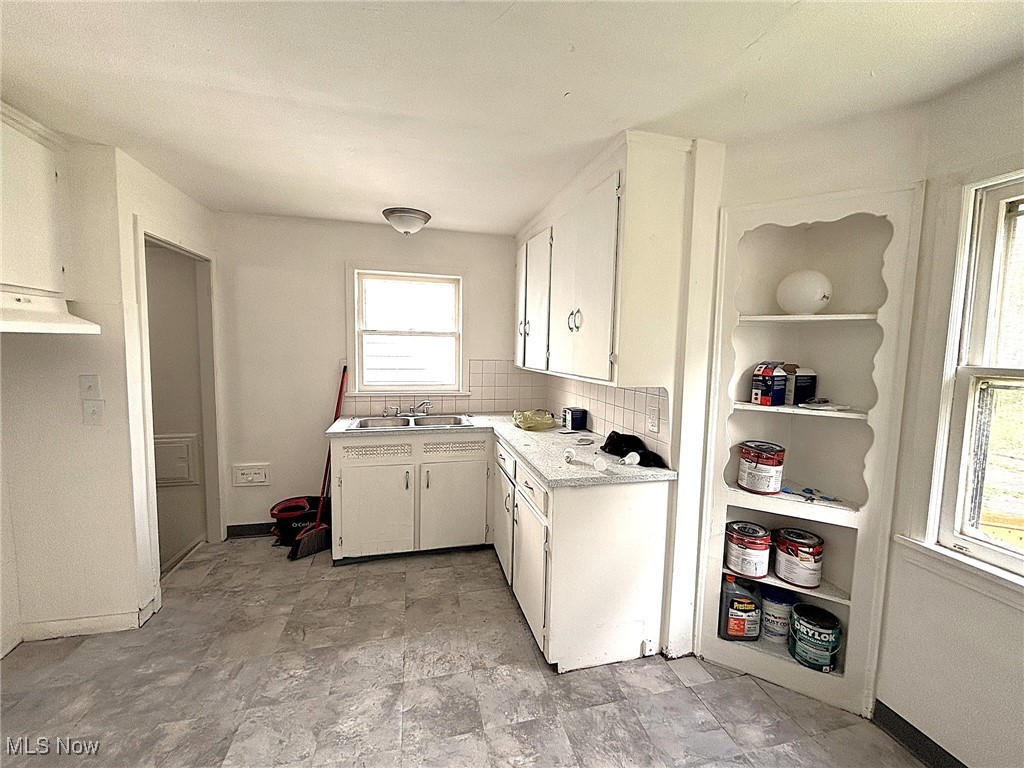 3927 E 153rd Street Cleveland OH 44128