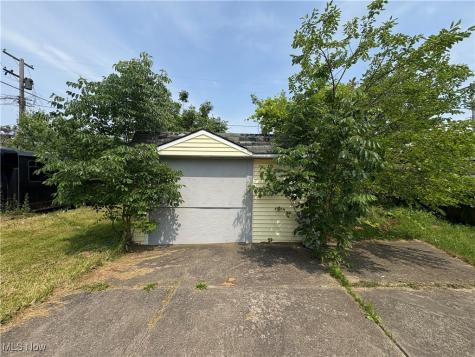 3927 E 153rd Street Cleveland OH 44128