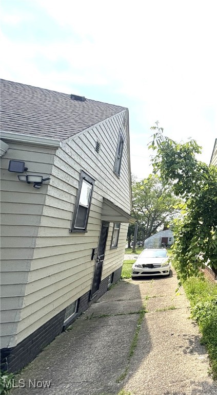 3927 E 153rd Street Cleveland OH 44128