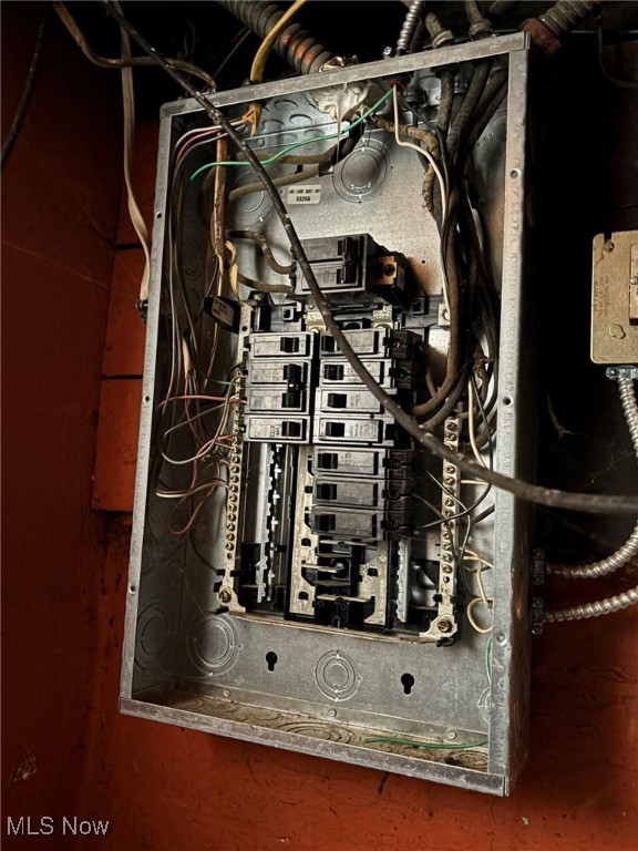 3927 E 153rd Street Cleveland OH 44128