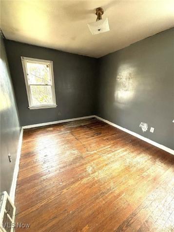 3927 E 153rd Street Cleveland OH 44128