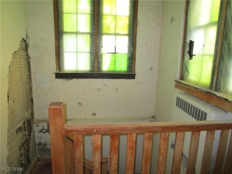 272 E Main Road Conneaut OH 44030