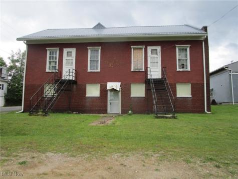 272 E Main Road Conneaut OH 44030