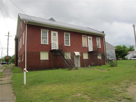 272 E Main Road Conneaut OH 44030