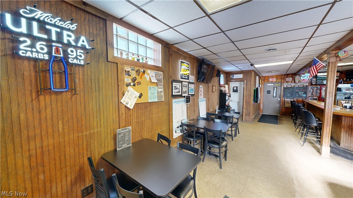 46 S Leavitt Road Leavittsburg OH 44430