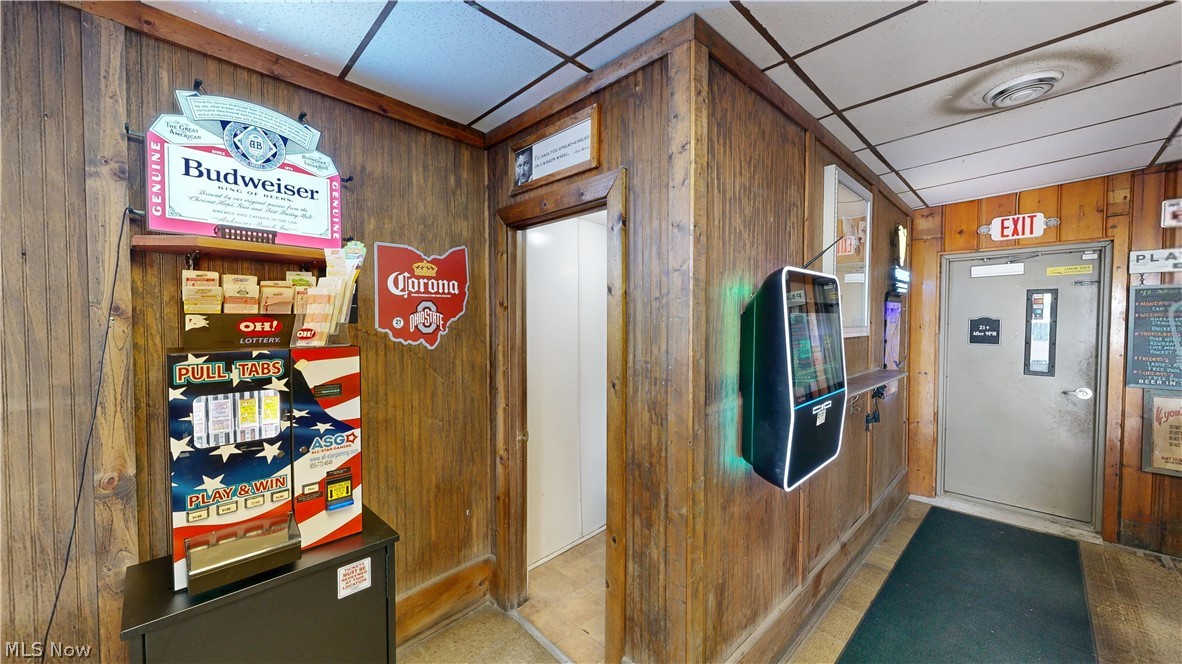 46 S Leavitt Road Leavittsburg OH 44430