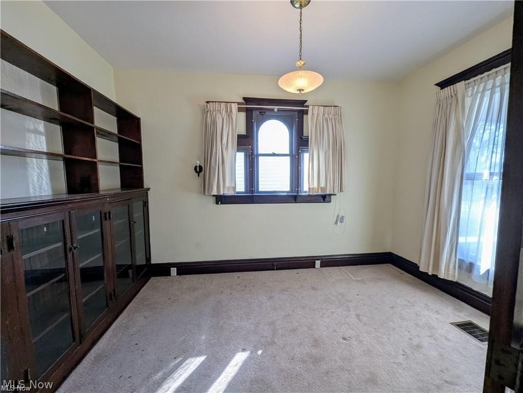 955 Adair Avenue Zanesville OH 43701