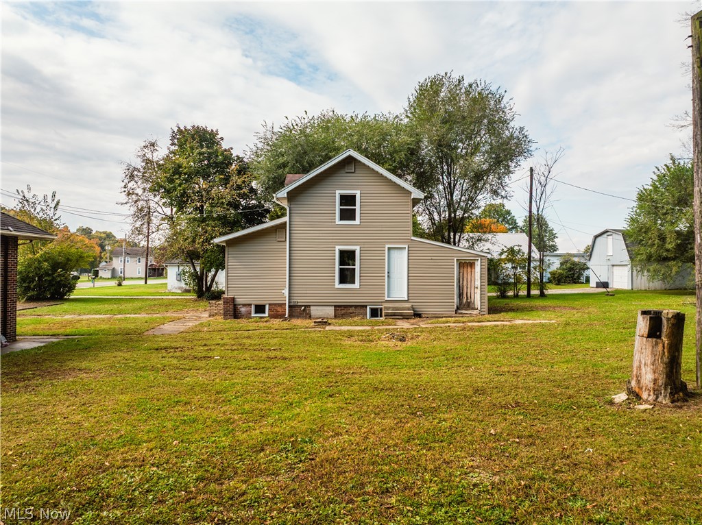 21697 State Route 751 West Lafayette OH 43845