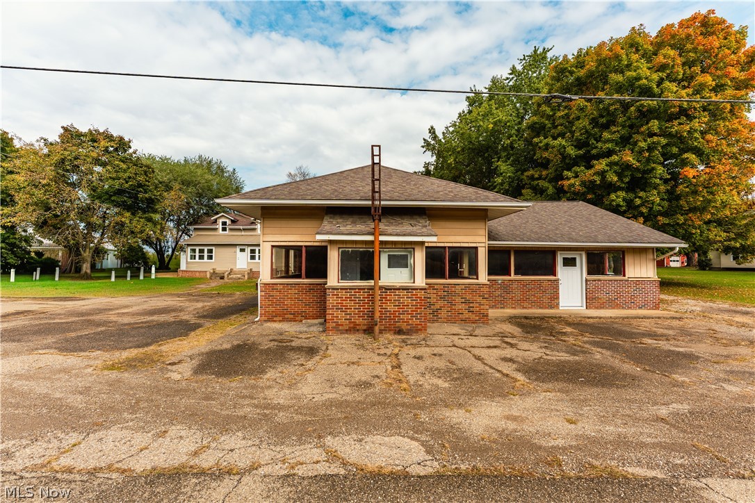 21697 State Route 751 West Lafayette OH 43845