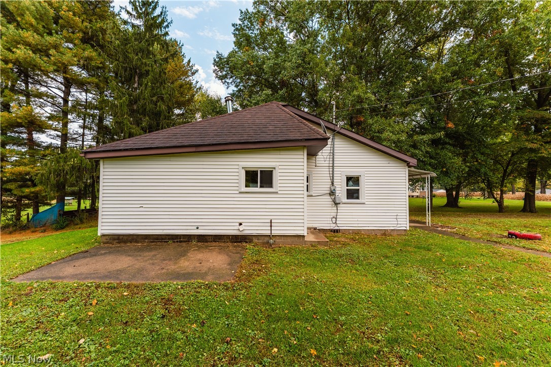 21697 State Route 751 West Lafayette OH 43845