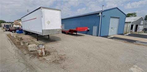 165 Kenwood Street Elyria OH 44035