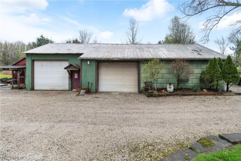 2377 Greensburg Road North Canton OH 44720