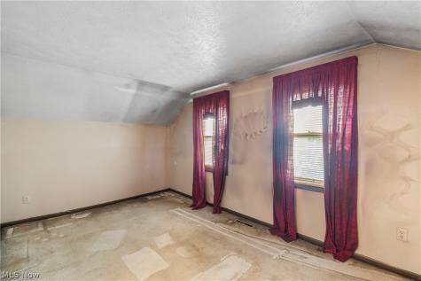 2377 Greensburg Road North Canton OH 44720