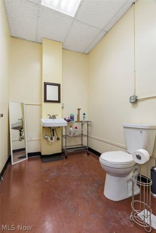 53-57 E Exchange Street Akron OH 44308