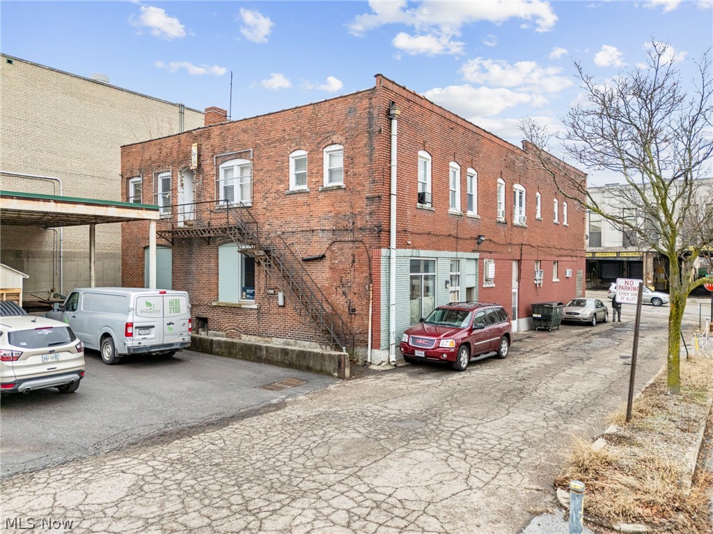 53-57 E Exchange Street Akron OH 44308