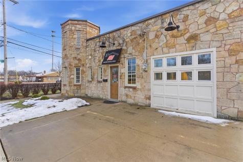 2860 Noble Road Cleveland OH 44121