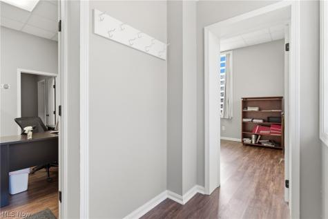 2860 Noble Road Cleveland OH 44121