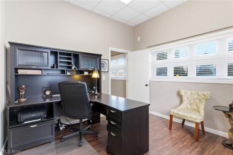 2860 Noble Road Cleveland OH 44121