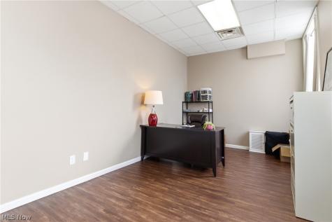 2860 Noble Road Cleveland OH 44121