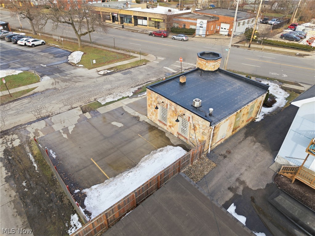 2860 Noble Road Cleveland OH 44121
