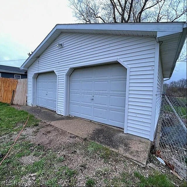 6921 Ceramic Road Roseville OH 43777