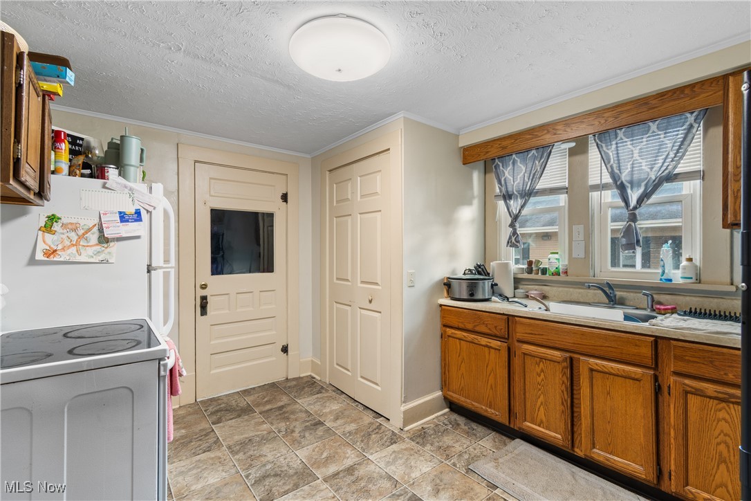 2406 S Union Avenue Alliance OH 44601