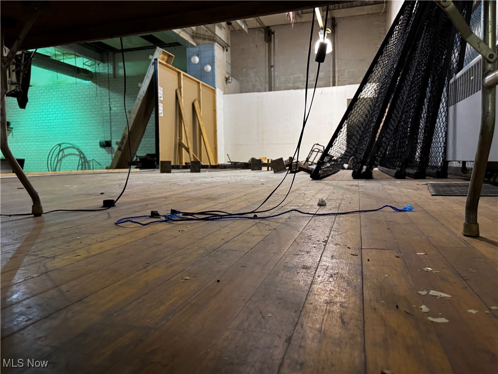 7412 Lawn Avenue Cleveland OH 44102