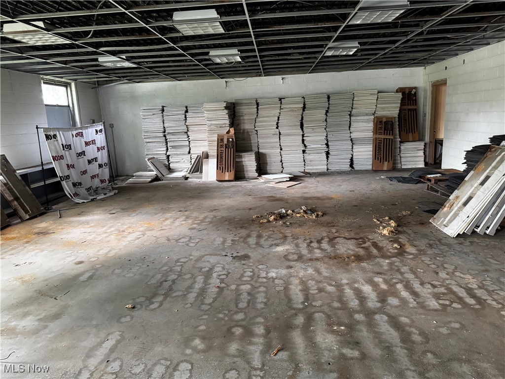 7412 Lawn Avenue Cleveland OH 44102