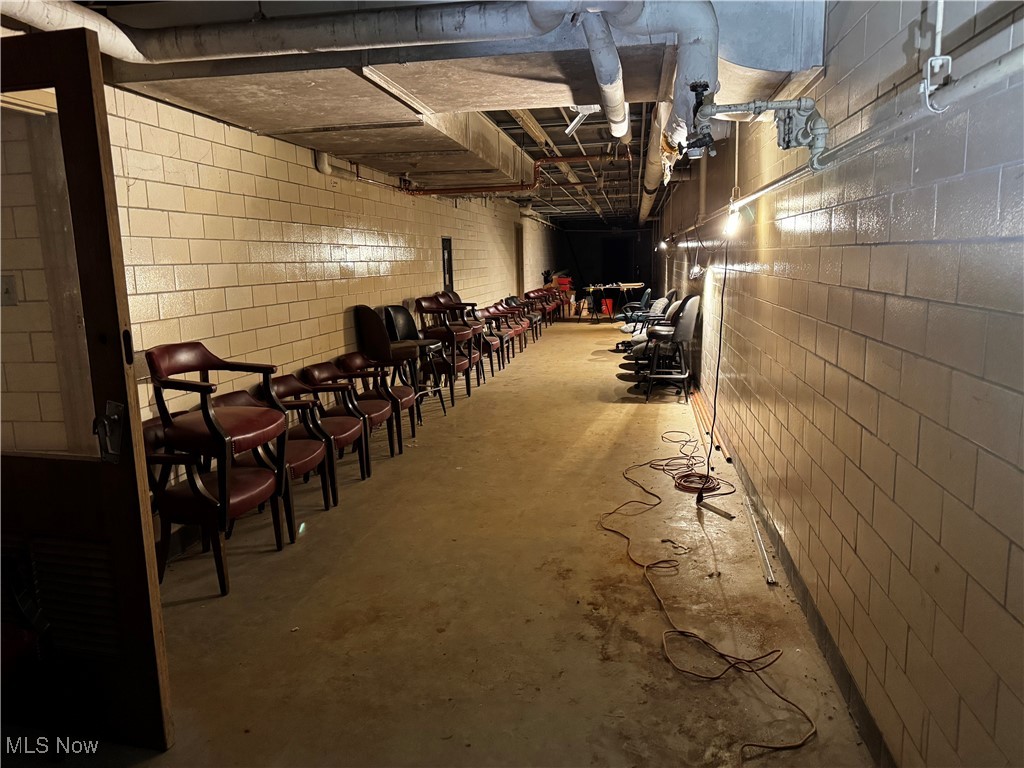 7412 Lawn Avenue Cleveland OH 44102