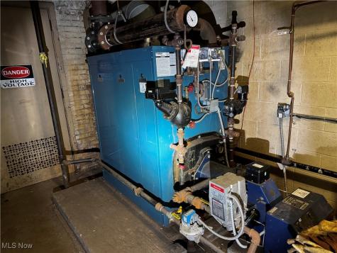 7412 Lawn Avenue Cleveland OH 44102