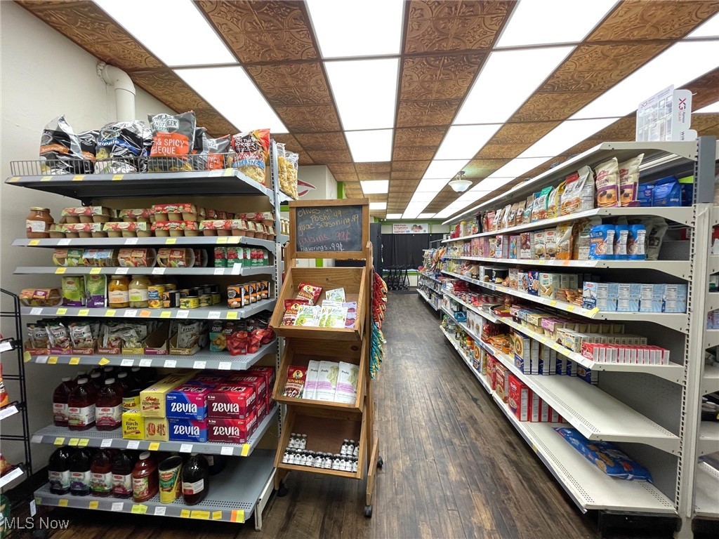 321 Cherry Avenue NE Canton OH 44702