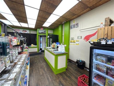 321 Cherry Avenue NE Canton OH 44702