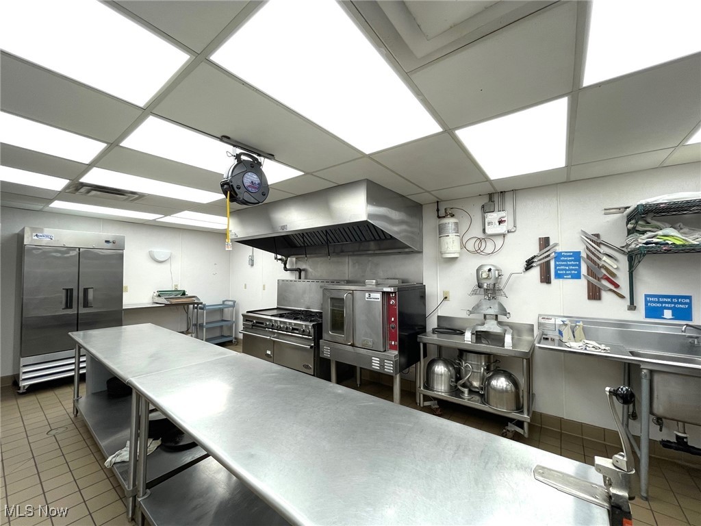 321 Cherry Avenue NE Canton OH 44702