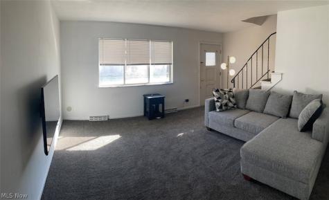 1781 Cromwell Drive Akron OH 44313