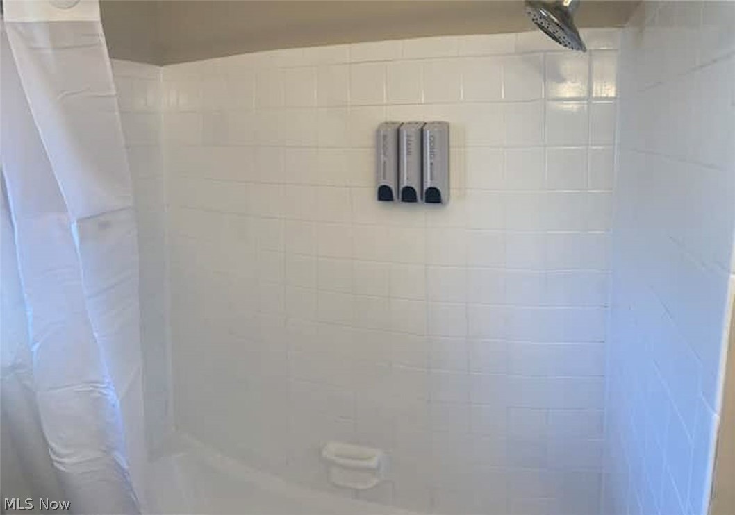 1781 Cromwell Drive Akron OH 44313