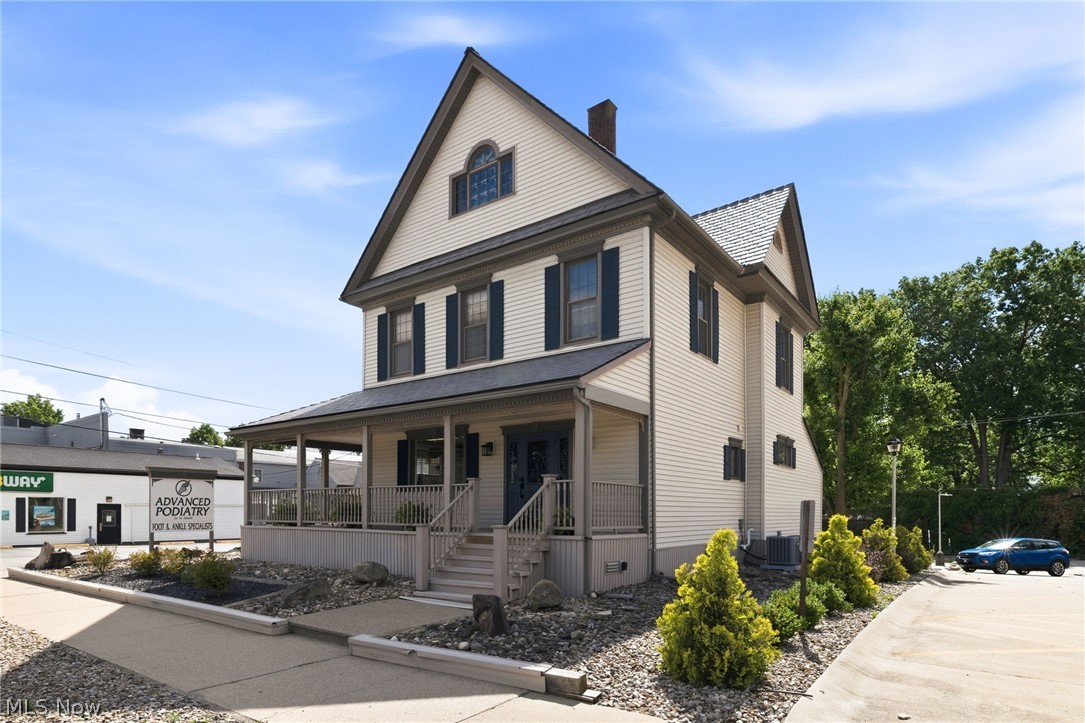 23 N Main Street Columbiana OH 44408