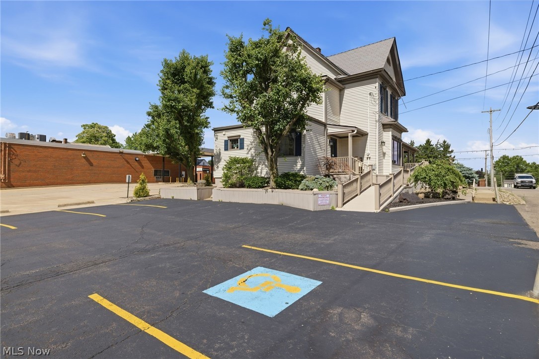 23 N Main Street Columbiana OH 44408