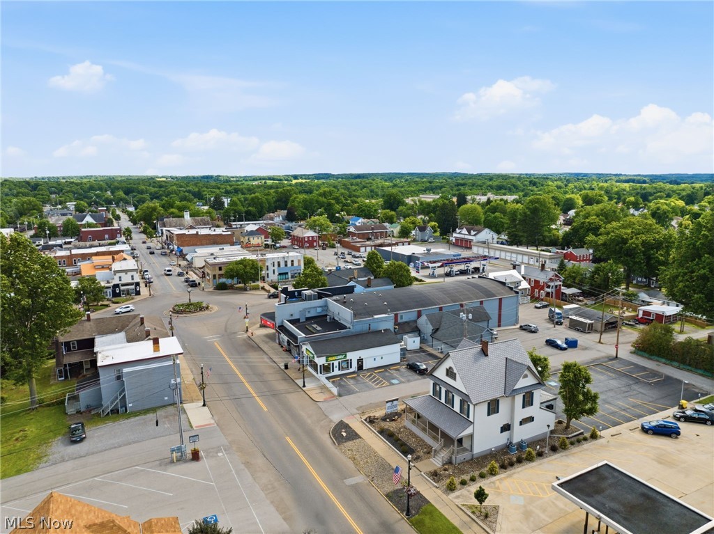 23 N Main Street Columbiana OH 44408