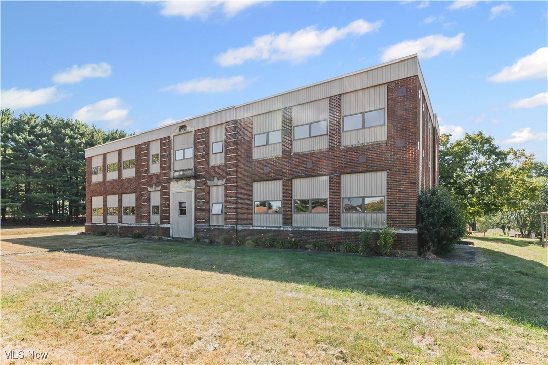 16310 Lisbon Street SE Minerva OH 44657