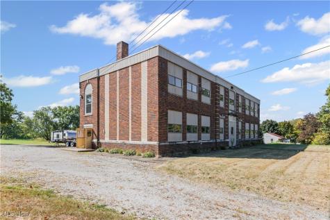 16310 Lisbon Street SE Minerva OH 44657