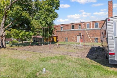 16310 Lisbon Street SE Minerva OH 44657