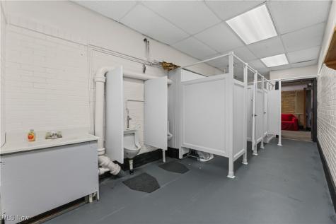 16310 Lisbon Street SE Minerva OH 44657