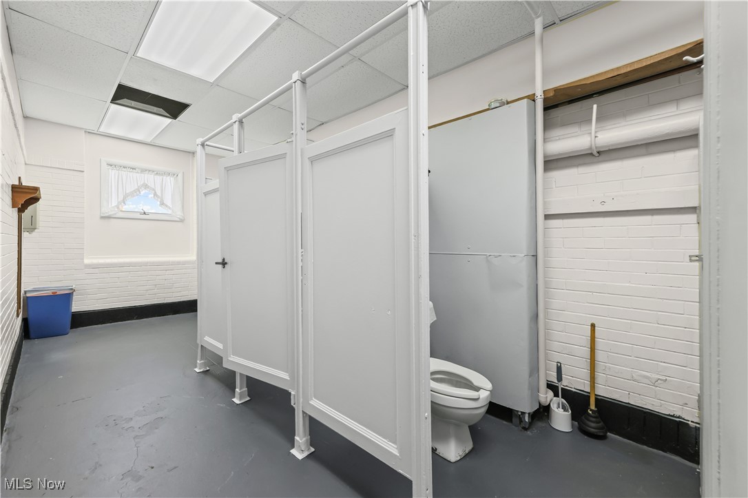 16310 Lisbon Street SE Minerva OH 44657